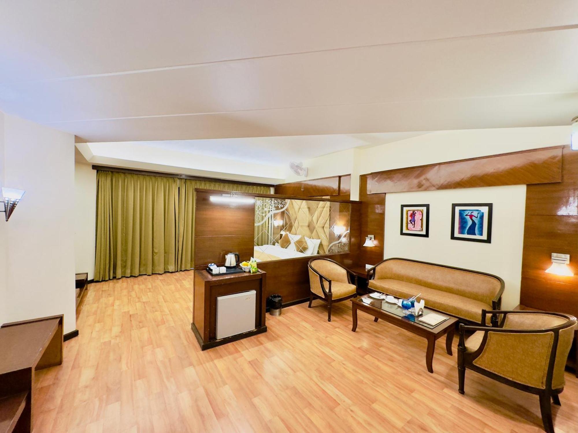 River Grand View Resort And Spa Manali - A River Side Property 외부 사진